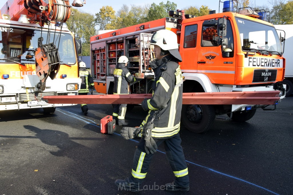 VU PKlemm LKW Tanksaeule A 59 Rich Koenigswinter TRA Schloss Roettgen P133.JPG - Miklos Laubert